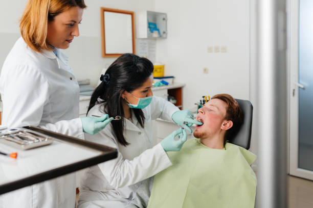 Best Emergency Treatment for Toothache in Churchill, OH